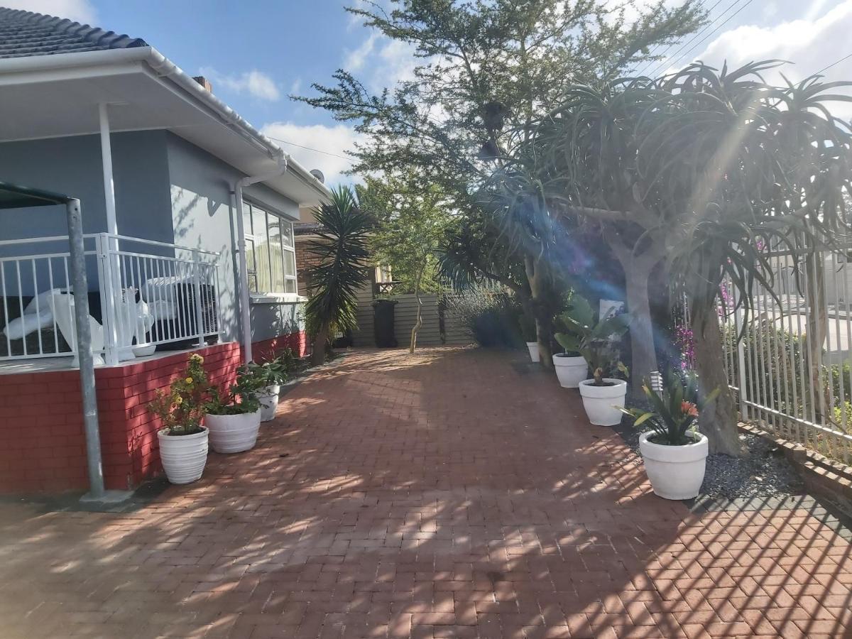 Izuba Lodge Kaapstad Buitenkant foto